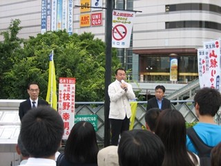 2013年6月1日　川口駅街頭演説(2)